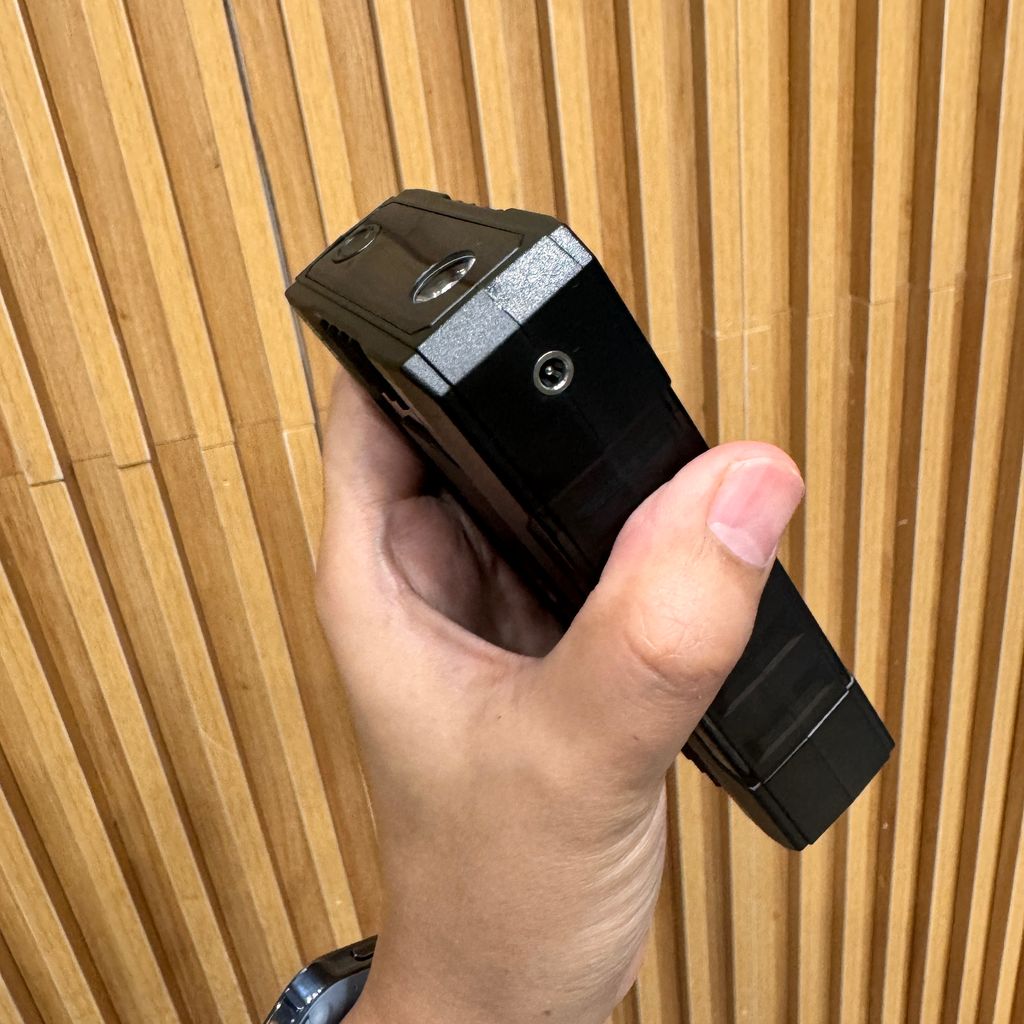 Bộ quạt áo điều hoà RXE ( 2 quạt & Pin dự phòng ) - Ảnh 7