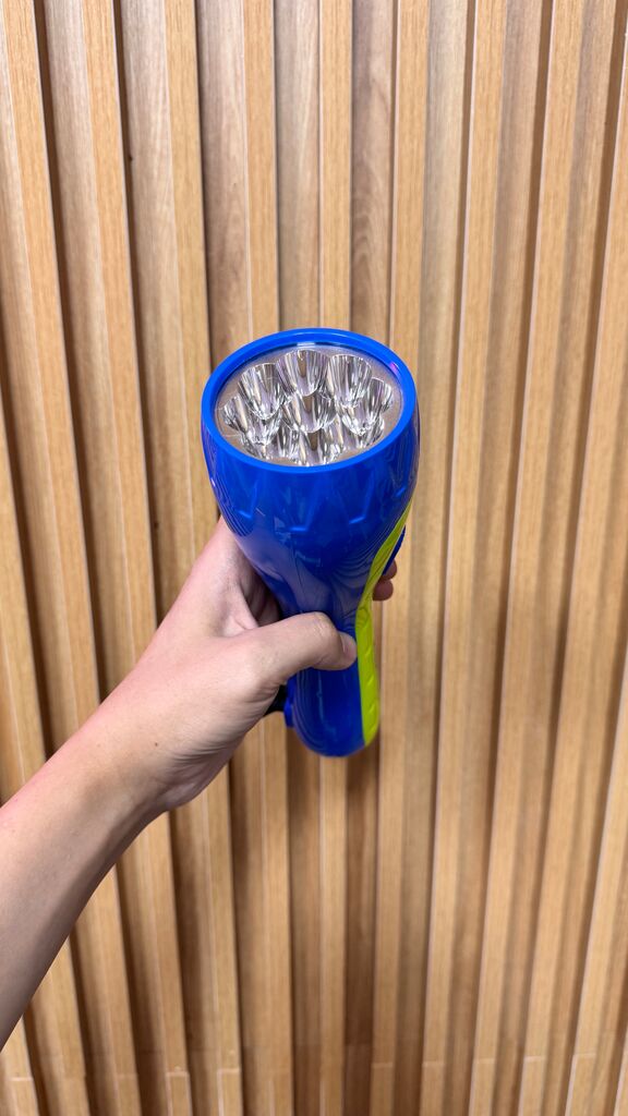 Đèn Pin LED Cầm Tay sạc điện 220V AVISION A1-3353 - Ảnh 6