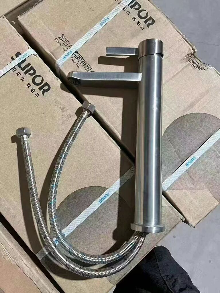 Vòi cao Lavabo rửa mặt hãng SUPOR 212224-01-LS có nóng lạnh , inox 304 - Ảnh 9