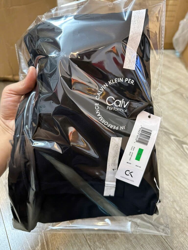 QUẦN CALVI KLEIN hàng Pha kè-  sọc trắng logo tròn , lỗi ngoai quan - Ảnh 7