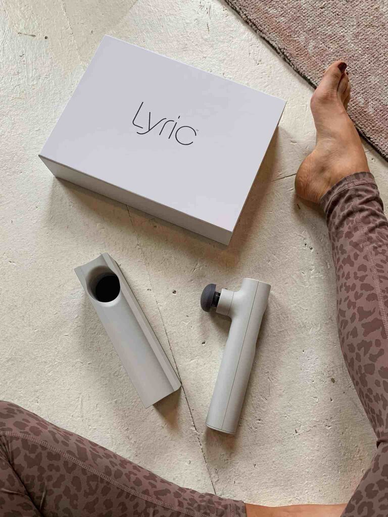 Máy Massage Lyric Therapeutic ( Mỹ ), màn hình cảm ứng, sạc không dây, tay cầm dài - Ảnh 10