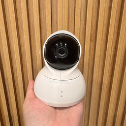 Camera an ninh Xiaomi Dome Yi 720P xoay 360° , bản quốc tế