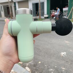 Máy massage cầm tay Merach MR-T1, 4 đầu đấm ( kèm hộp đựng )