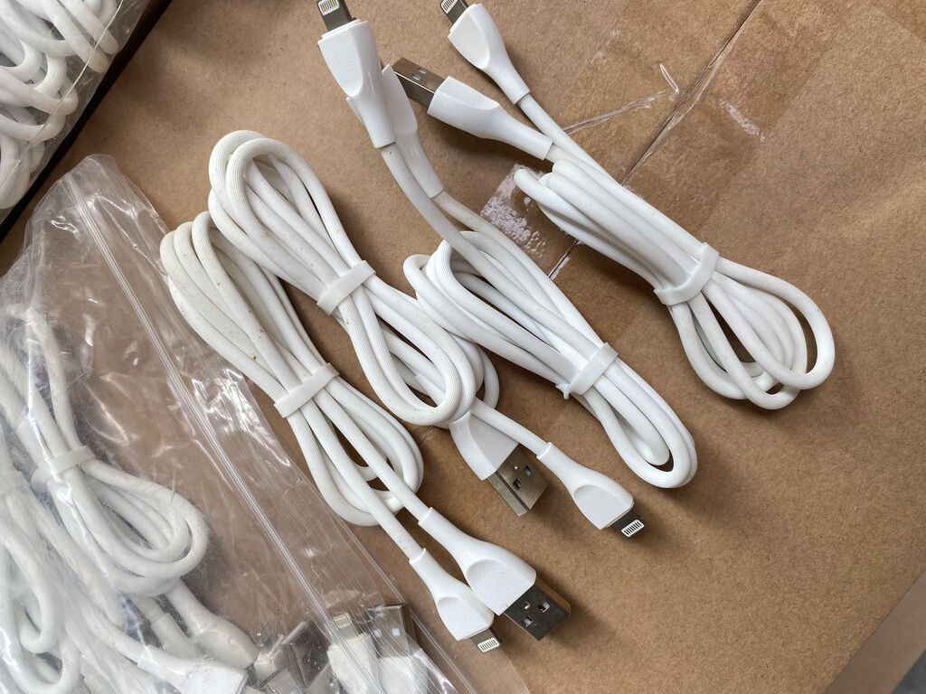 Cáp sạc iPhone Lightning - ko hộp, ko logo , hàng nhà máy, chưa vệ sinh - Ảnh 4