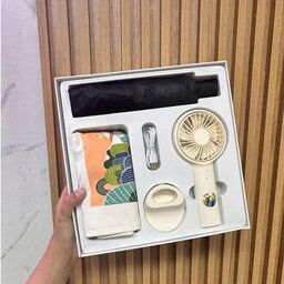Bộ hộp quà tặng Honor HUAWEI 3 món gồm: Ô dù + Túi xách + Quạt điện cầm tay