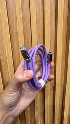 Cáp sạc BVVLEIS dây béo, có đủ Lightning / Type-C, màu ngẫu nhiên.