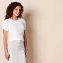 Áo thun Nữ cổ tròn tay xoắn Amazon Essentials - size M Mỹ (L Việt Nam) - Trắng B08P4TH7XQ  - Ảnh 9