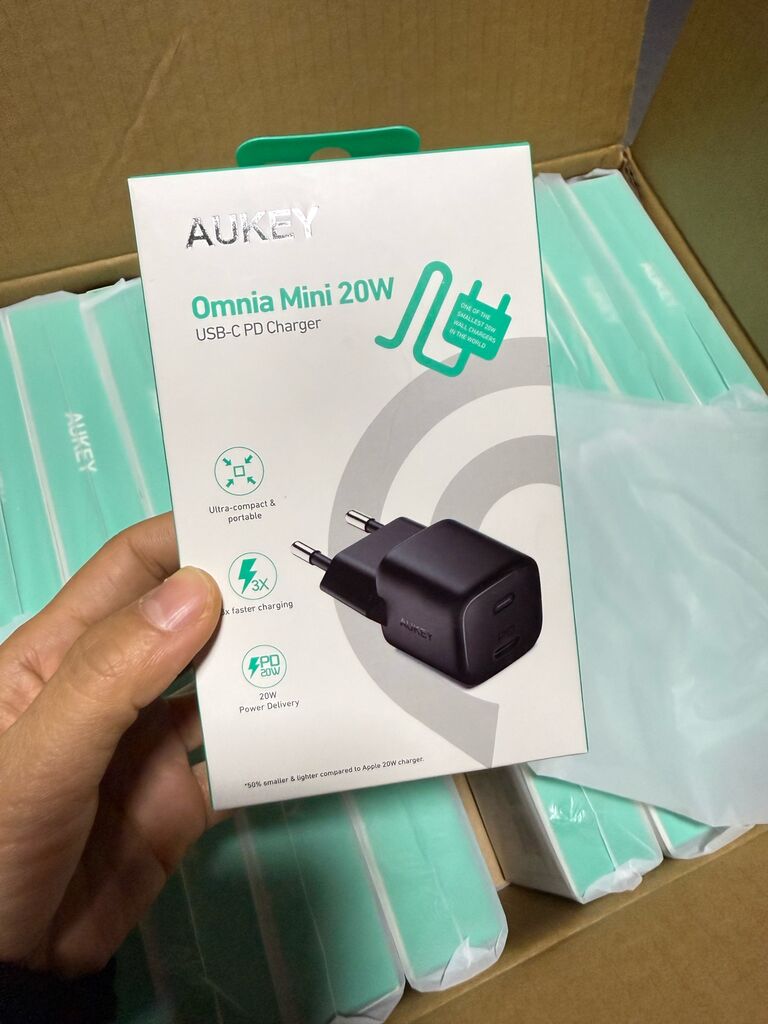 Củ sạc nhanh 20W hãng Aukey Omnia OMNIA USB-C PD PA-B1 (Đen) - Ảnh 5