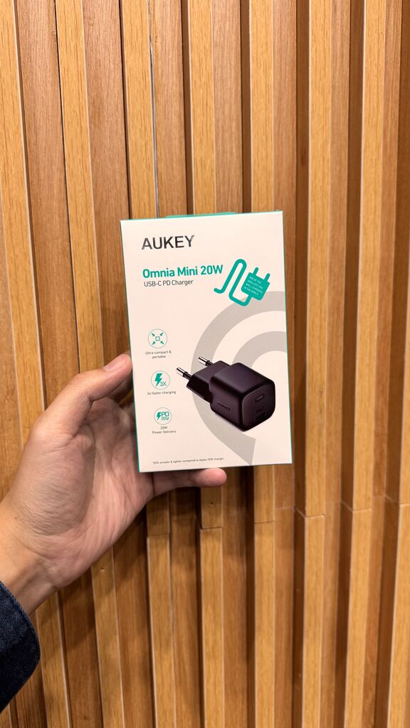 Củ sạc nhanh 20W hãng Aukey Omnia OMNIA USB-C PD PA-B1 (Đen)