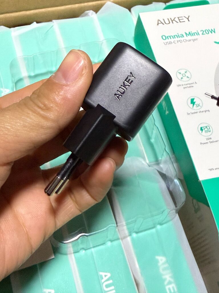 Củ sạc nhanh 20W hãng Aukey Omnia OMNIA USB-C PD PA-B1 (Đen) - Ảnh 8