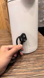 Ấm đun nước siêu tốc hãng SKYWORTH S139, dung tích 2L, ruột inox 304