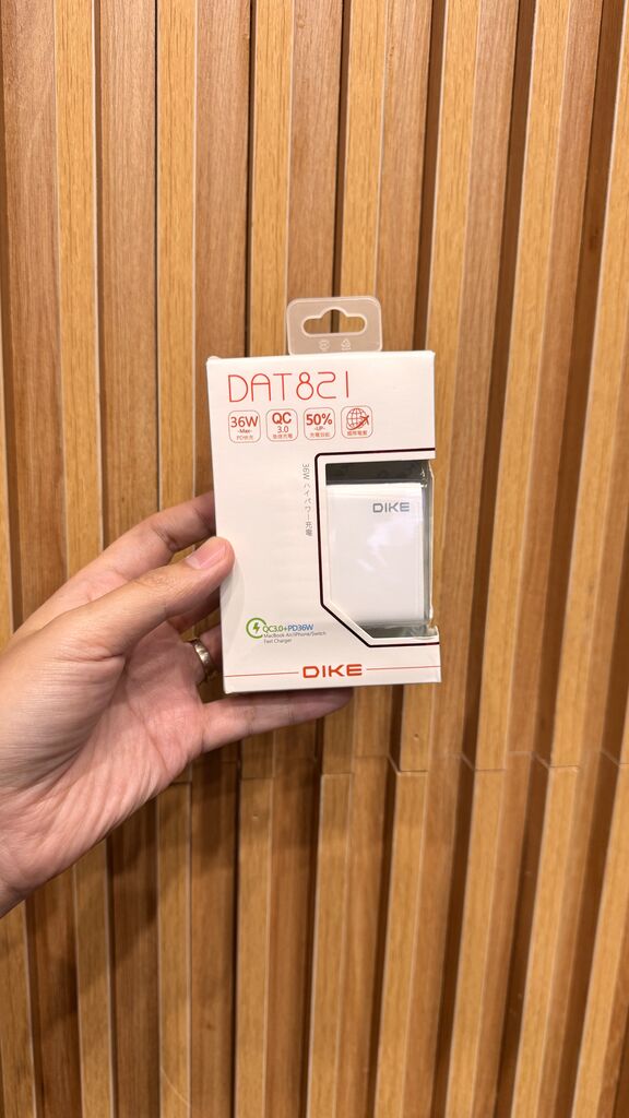 Củ sạc nhanh 36W hãng DIKE DAT821, 2 cổng Type-C + USB-A QC 3.0, sạc được Macbook - Ảnh 2