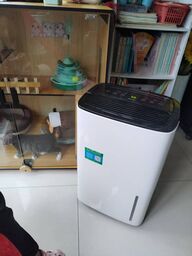 Máy Hút Ẩm 60 Lít Shinco CF60BD/Z1P – Kết Nối App Tuya, có sấy quần áo