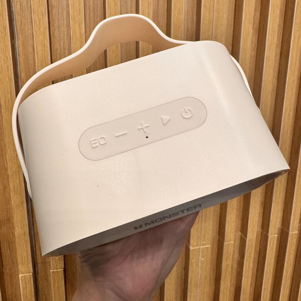 Loa Karaoke Bluetooth GK600 hãng Monster , 2 mic không dây - Ảnh 7