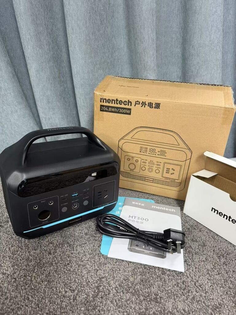 Trạm sạc MENTECH 300W MT300 dung lượng 204.8Wh, 2 cổng C 100W & 30W, sạc 220v