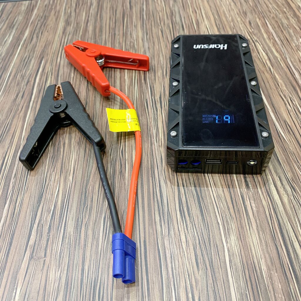 Pin dự phòng 15.000mAh Halfsun, kích bình ắc quy ô tô, xe máy - Ảnh 2