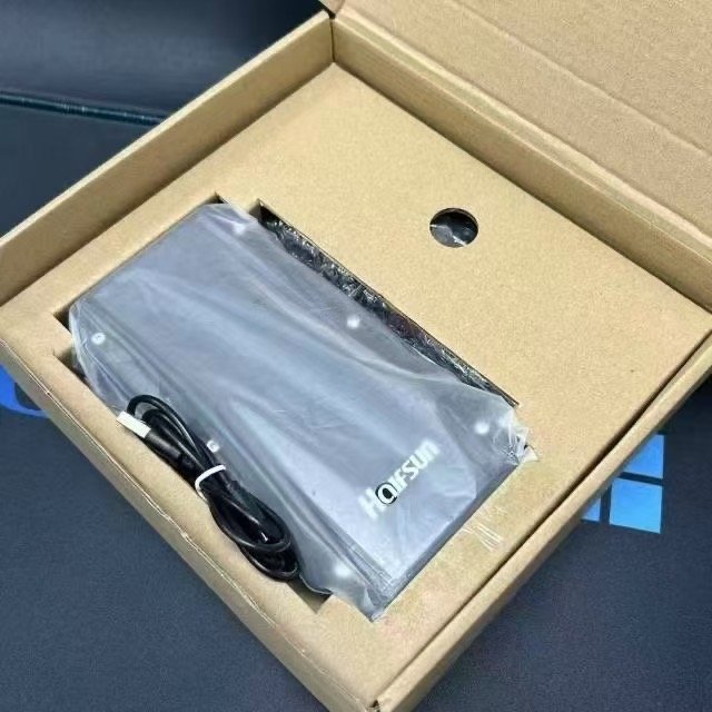 Pin dự phòng 15.000mAh Halfsun, kích bình ắc quy ô tô, xe máy - Ảnh 6