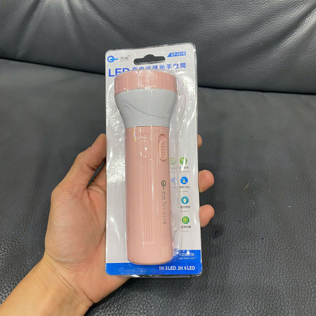 Đèn pin sạc điện cầm tay QIAO YU QY-2218 - Ảnh 2