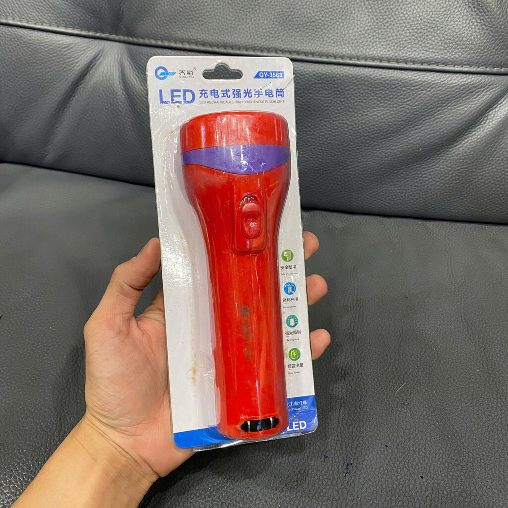 Đèn pin cầm tay QIAO YU QY-3568