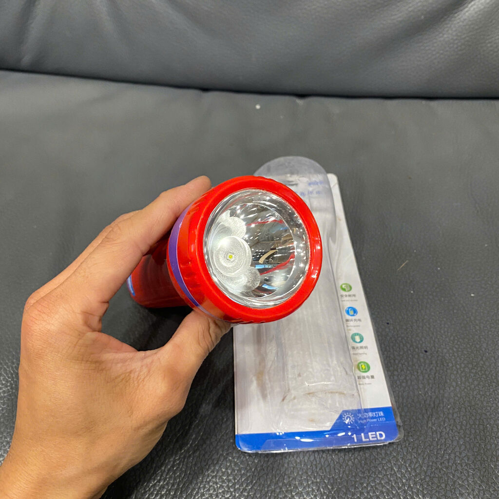 Đèn pin cầm tay QIAO YU QY-3568 - Ảnh 4