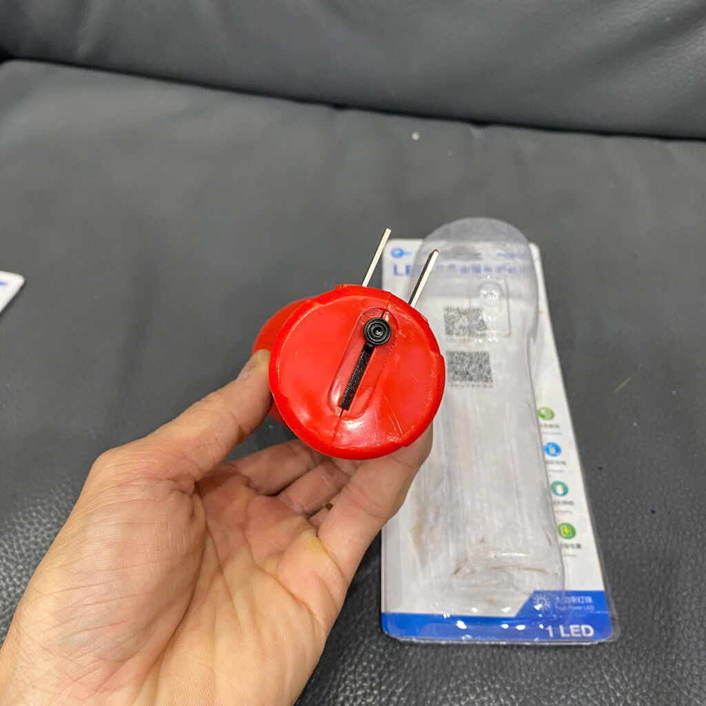 Đèn pin cầm tay QIAO YU QY-3568 - Ảnh 7