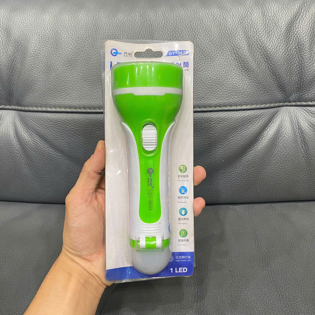 Đèn pin cầm tay QIAO YU QY-3633