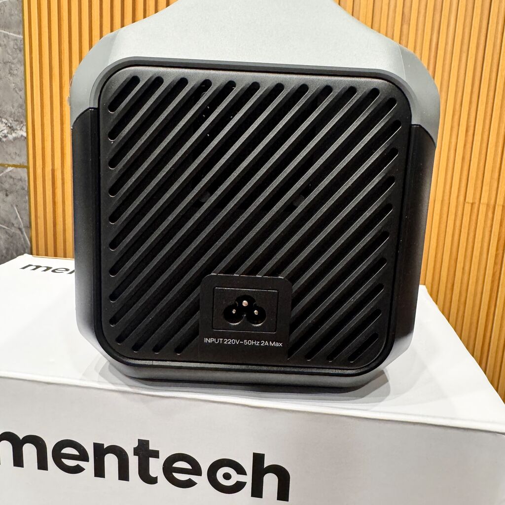 Trạm sạc di động 300W hãng Mentech MT300M1 - Ảnh 10