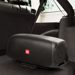 Loa Bluetooth JBL BassPro Go, loa siêu trầm cho oto & ngoài trời, có TWS, sạc…