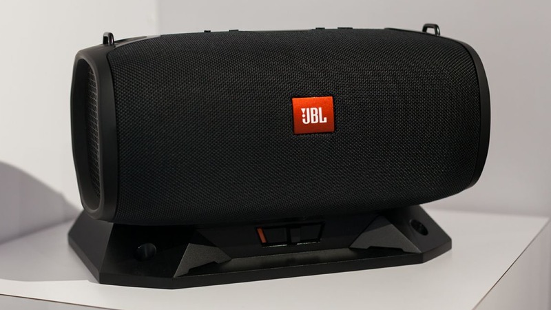 Loa Bluetooth JBL BassPro Go, loa siêu trầm cho oto & ngoài trời, có TWS - Ảnh 9