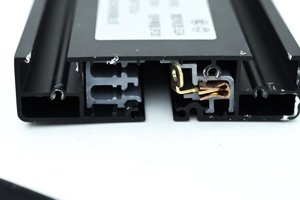 Ổ điện ray gắn tường 8000W hãng TESSAN , dài 60cm, với 3 ổ cắm di chuyển được - Ảnh 7