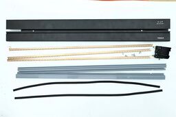 Ổ điện ray gắn tường 8000W hãng TESSAN , dài 60cm, với 3 ổ cắm di chuyển được