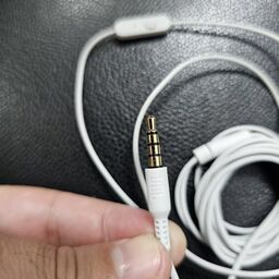 Tai nghe nhét tai có dây In-ear JBL C200SI JBLC200SIU ( ko hộp )
