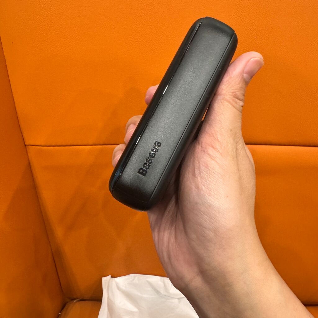 Pin dự phòng Baseus 20.000mAh sạc nhanh 20W , hàng hoàn TMĐT, ko hộp, có xước - Ảnh 10