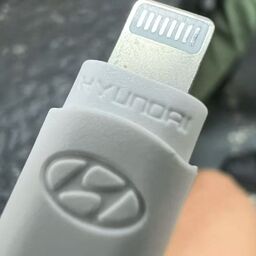 Dây cáp sạc nhanh iPhone C to Lightning Hyundai ( ko hộp )