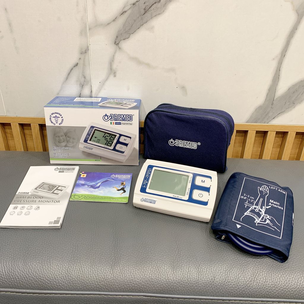  Máy đo huyết áp điện tử BREMED BD550 ( Italia ) đạt chuẩn WHO - Ảnh 2