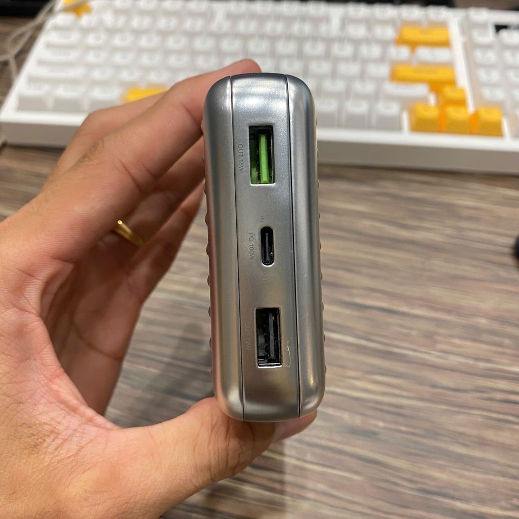 Pin dự phòng 20.000mAh Zendure sạc nhanh 100w ( ko hộp, lỗi nút bấm ) - Ảnh 3