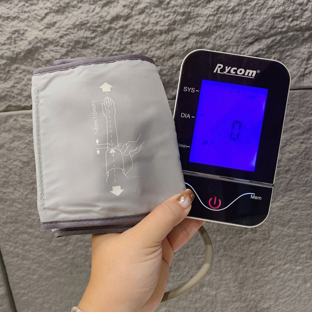 Máy đo huyết áp điện tử RYCOM (Thương hiệu Anh Quốc ) - Ảnh 10