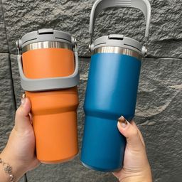 Ly giữ nhiệt NO NAME có 2 dung tích 600ml /750ml