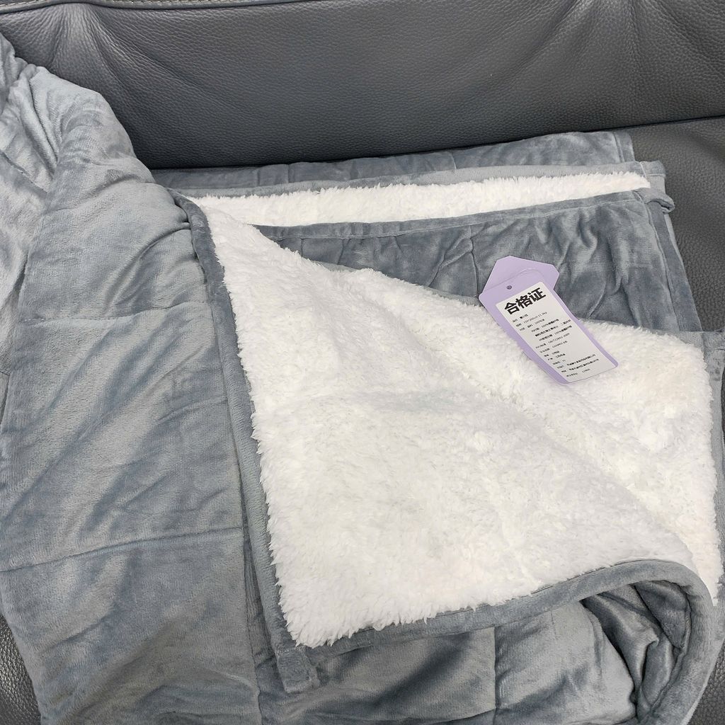 Chăn trọng lực mặt nhung - lông cừu (150cm x 200cm x 11,3kg) - Ảnh 3