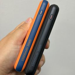Pin dự phòng 10.000mAh Geekton C1110mAh sạc nhanh 30W - có màn hình đo dòng sạc
