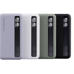Pin dự phòng 10.000mAh Geekton C1110mAh sạc nhanh 30W - có màn hình đo dòng sạc