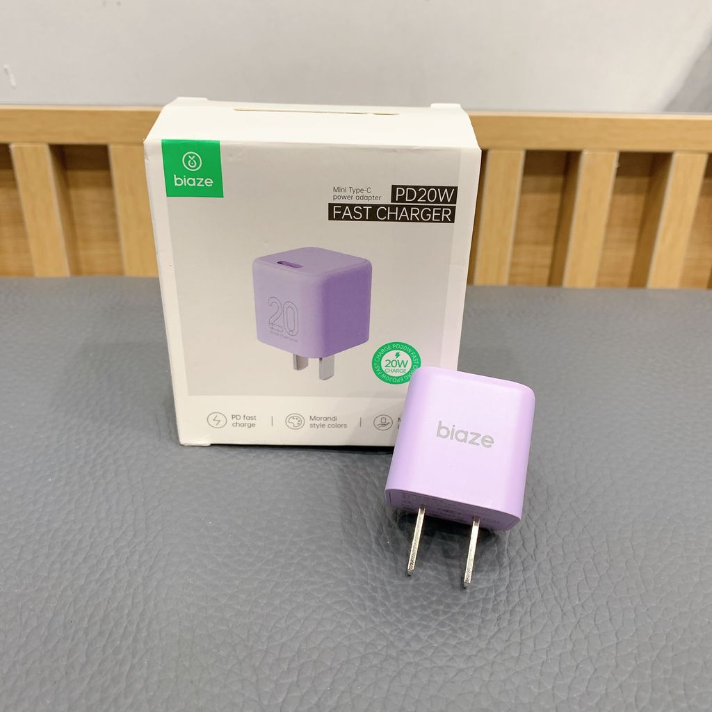 Củ sạc nhanh 20W hãng BIAZE - P018B