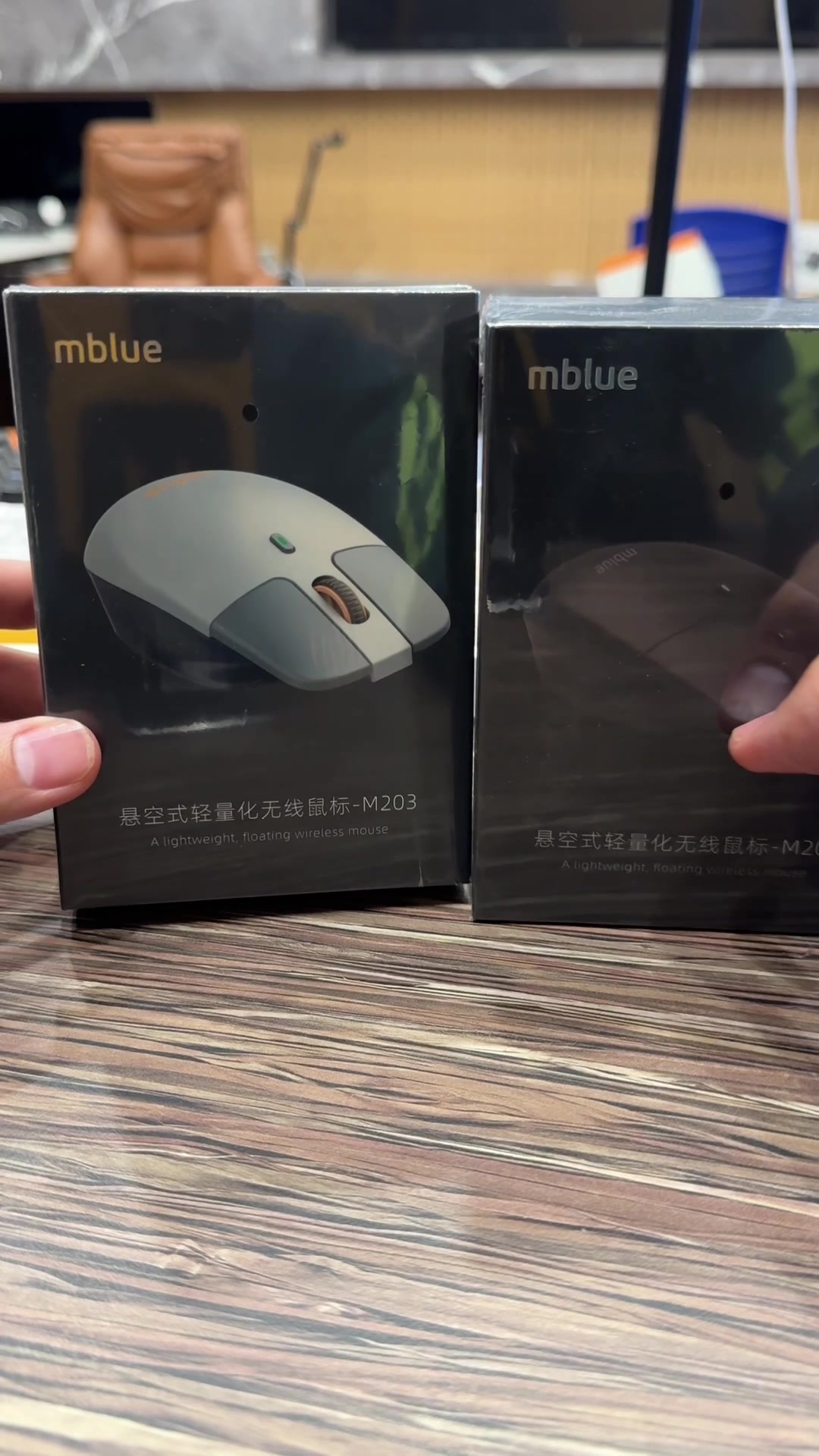 Tính năng Chuột không dây công thái học MEIZU mblue M203, sạc Type-C, thiết kế dạng treo Chi tiết tính năng nổi bật và chất liệu bền bỉ của Chuột không dây công thái học MEIZU mblue M203, sạc Type-C, thiết kế dạng treo
