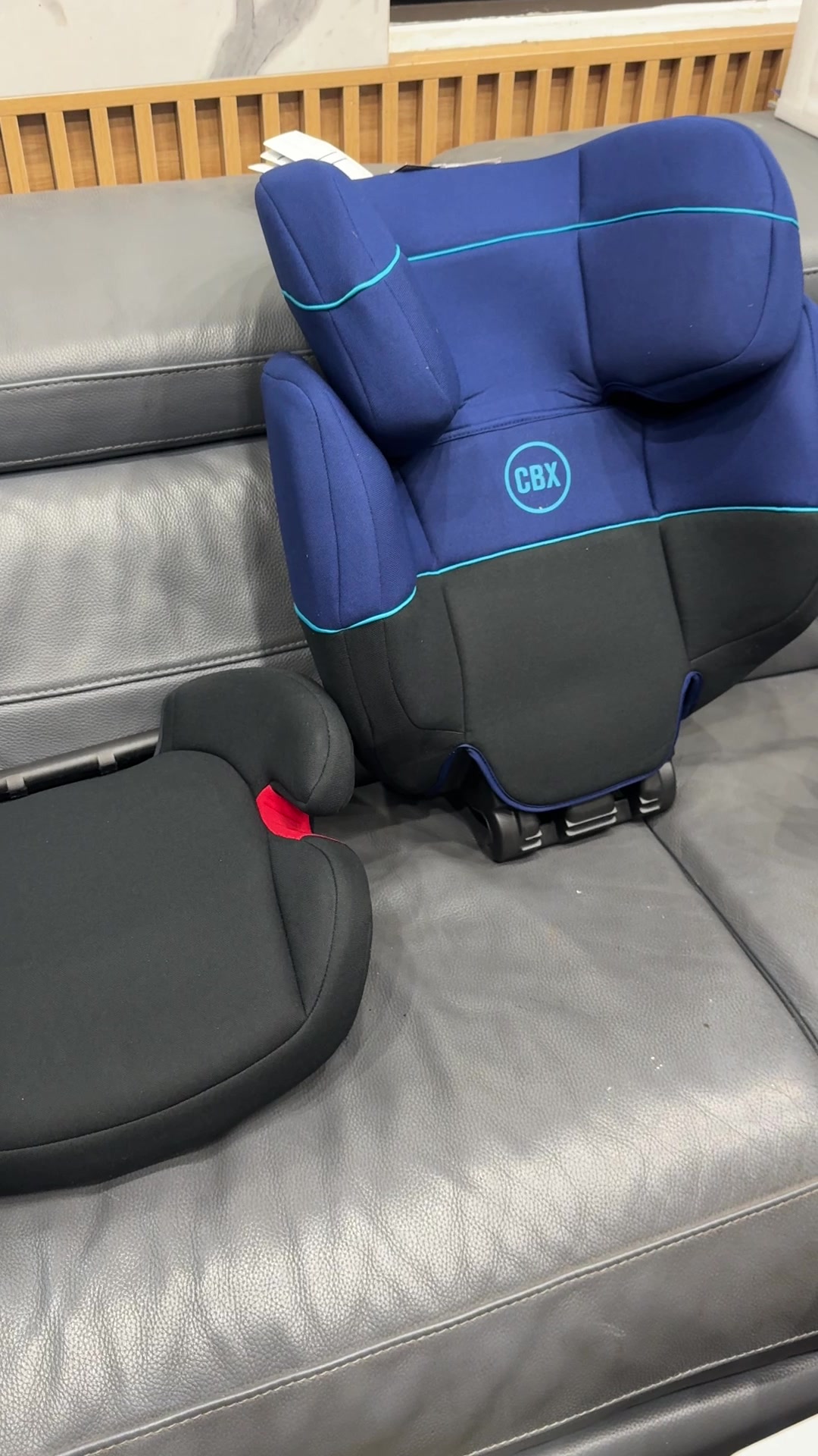 Tính năng Ghế trẻ em ô tô hãng Cybex CBX (Đức), cho 9 tháng-12 tuổi, khoá iSOFIX, có thể tháo rời đệm Booster Chi tiết tính năng nổi bật và chất liệu bền bỉ của Ghế trẻ em ô tô hãng Cybex CBX (Đức), cho 9 tháng-12 tuổi, khoá iSOFIX, có thể tháo rời đệm Booster