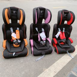 Ghế trẻ em trên ô tô HT