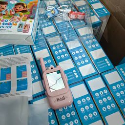 2 chiếc Bộ đàm Video Call trẻ em YUSSBCU – Video Walkie Talkie ( hàng Amazon )