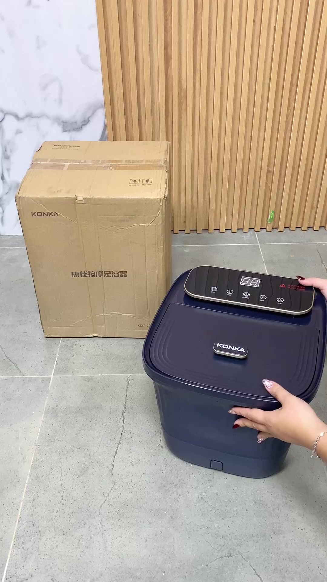 Tính năng Bồn ngâm chân massage KONKA / KZYP-2621-T (520W) Chi tiết tính năng nổi bật và chất liệu bền bỉ của Bồn ngâm chân massage KONKA / KZYP-2621-T (520W)
