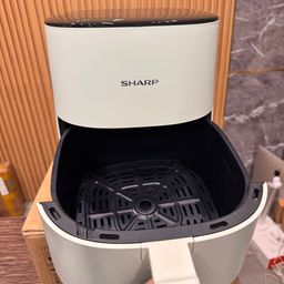 Nồi chiên không dầu hãng SHARP model KF-AF-E50DK-G (5L)