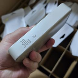 Pin dự phòng Baseus 20000mAh sạc nhanh 65W, liền cáp rút Type-C / Lightning