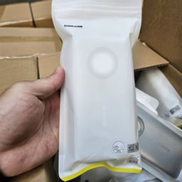 Pin dự phòng Baseus 20000mAh sạc nhanh 65W, liền cáp rút Type-C / Lightning